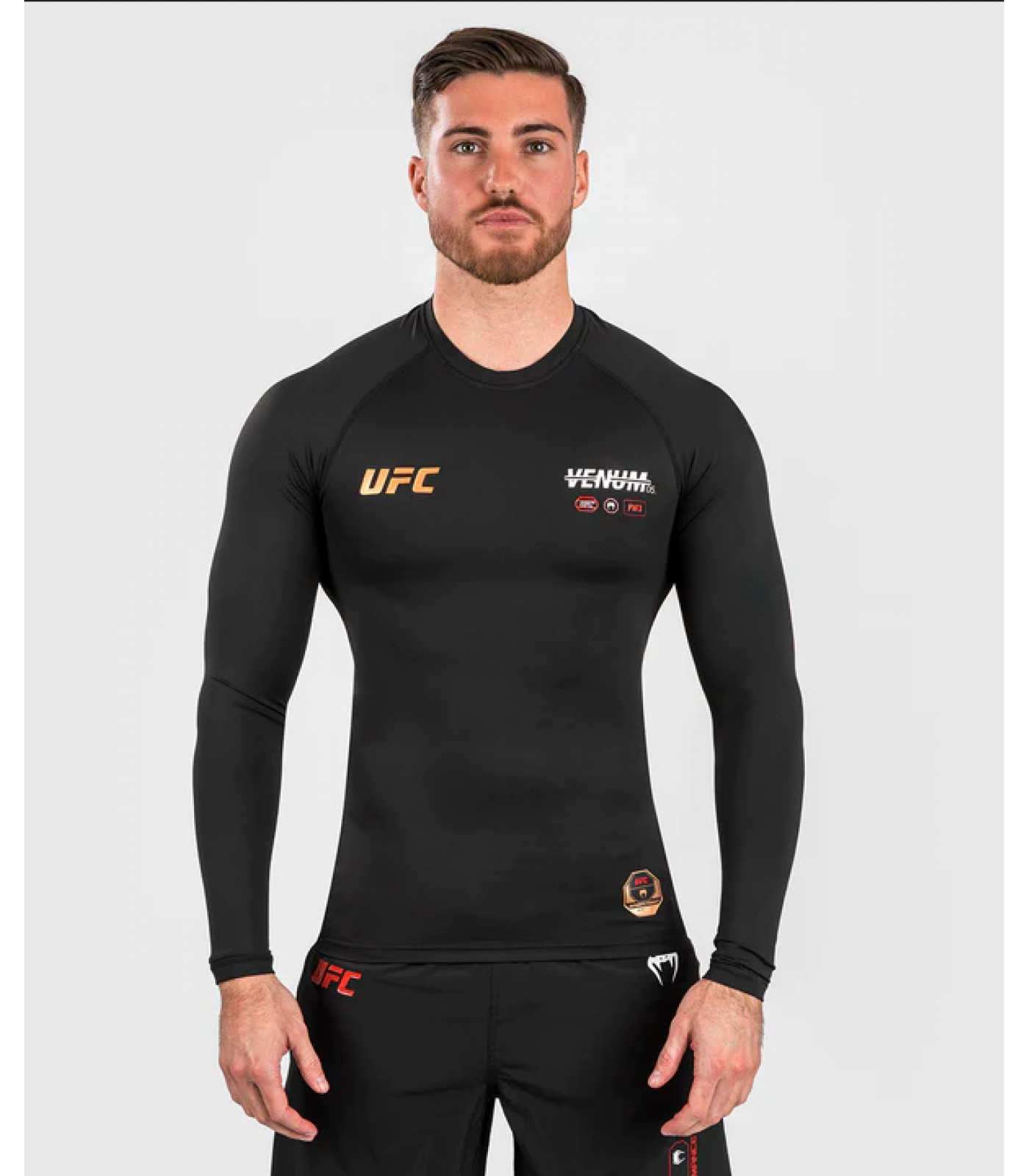 Рашгард - UFC Adrenaline by Venum Fight Week Men’s Performance Long-sleeve Rashguard - Black​